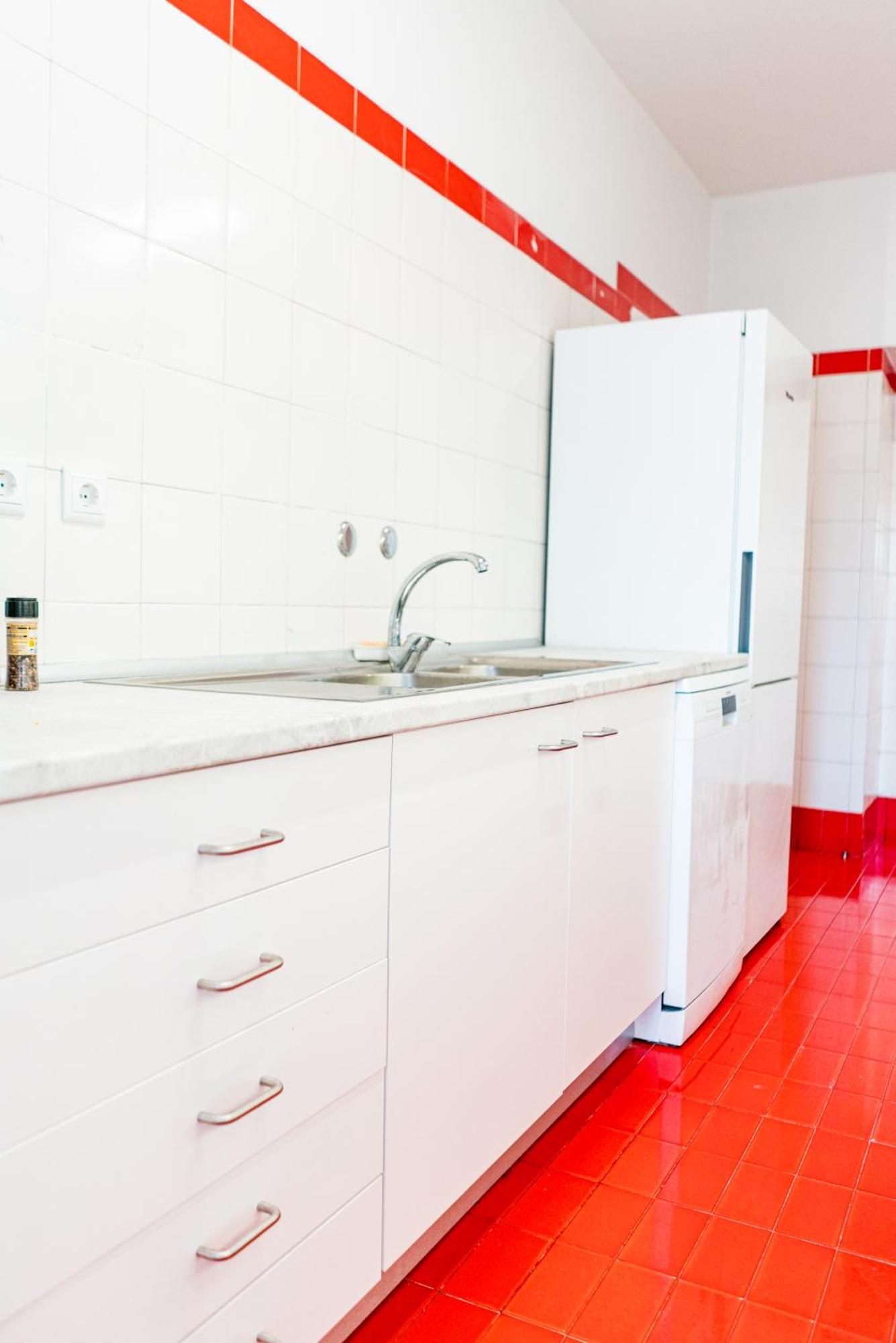 Spacious, Luxurious, And Charming In Premium Location With Parking Apartment